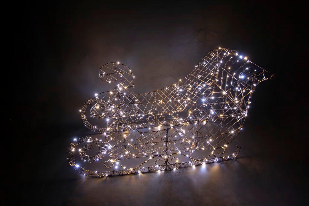 Display - Sleigh and 4 Reindeer