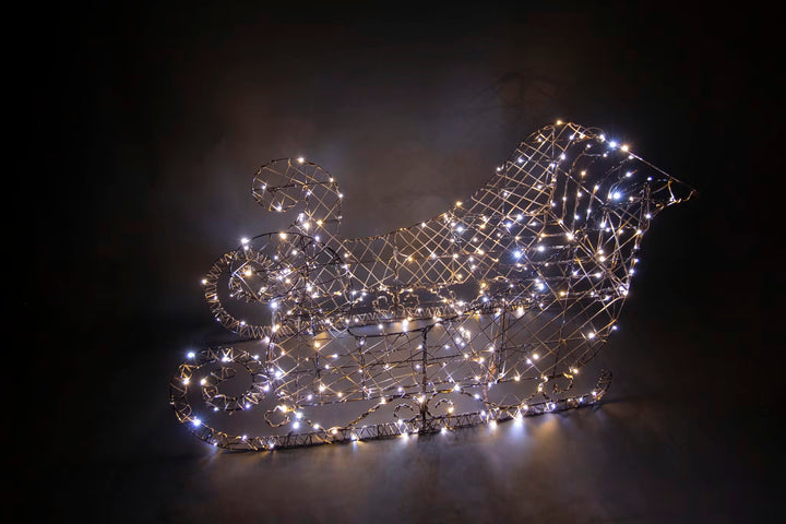 Display - Sleigh and 4 Reindeer