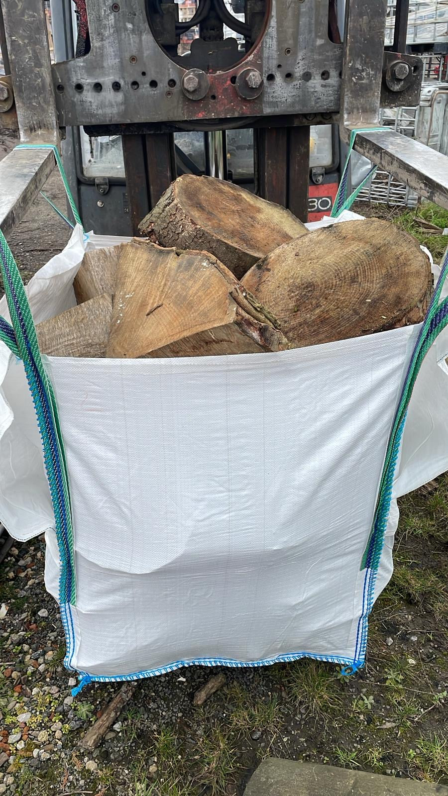 Bulk bags of unsplit Hardwood Logs