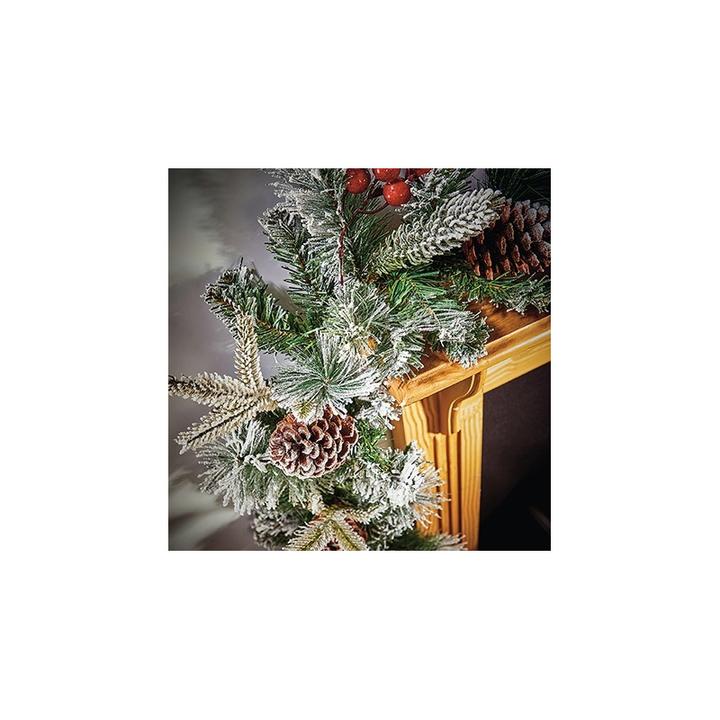 Garland - Flocked Garland with Berries and Cones