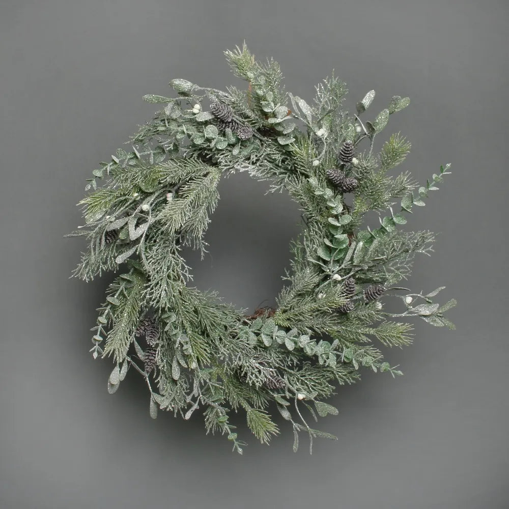 Wreath - Pine &amp; Mistletoe